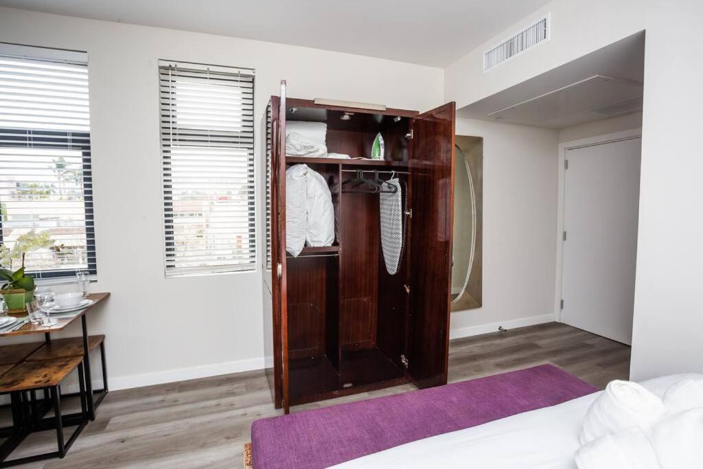 Prime Location - Awesome View -1 Bedroom Apartamento